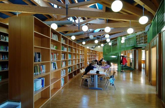 Collegamento a BIBLIOTECA GIURIDICA A TREVISO